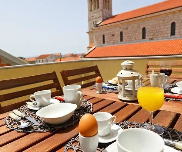 Luxury Rougemarin Апартаменты Пакоштане