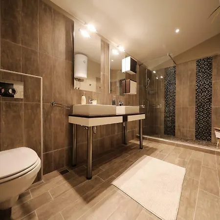 Luxury Rougemarin Apartment